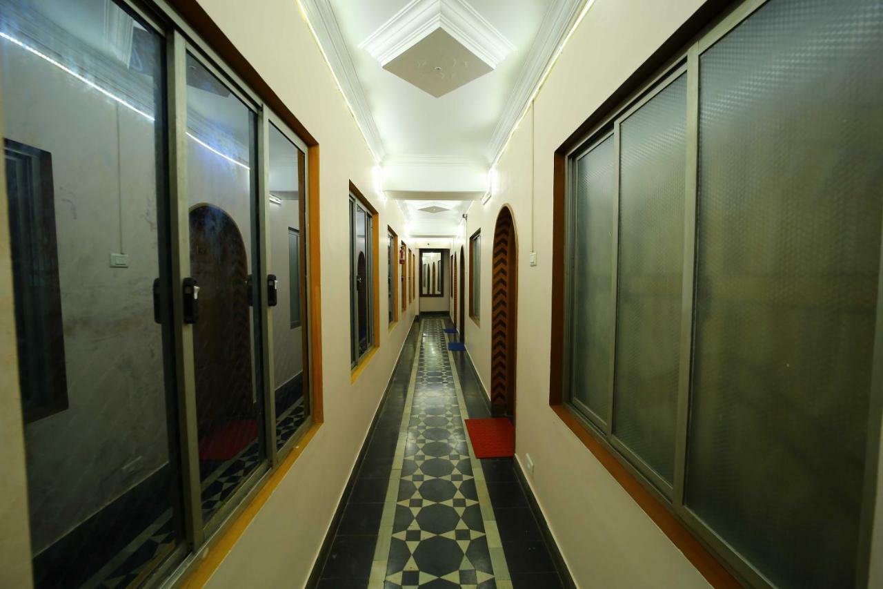 Hotel Shri Swarna'S Palace - A Business Class Hotel Tiruchirappalli Luaran gambar