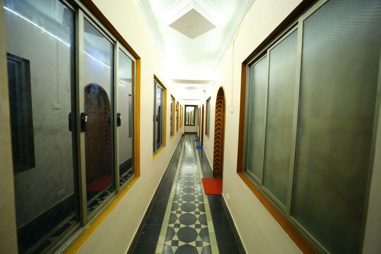 Hotel Shri Swarna'S Palace - A Business Class Hotel Tiruchirappalli Luaran gambar